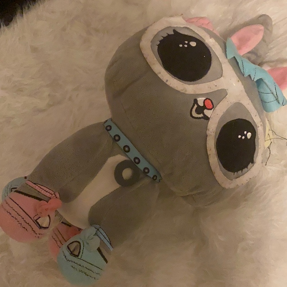 LOL DOLL SURPRISE STUFFED ANIMAL